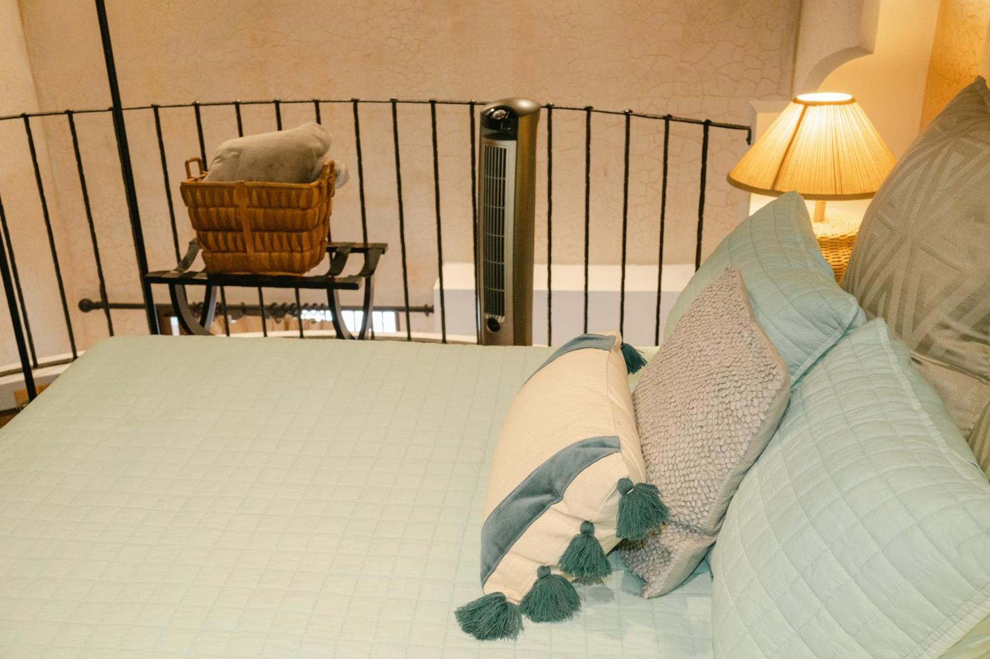New&Luxurious Apartment Antigua Extérieur photo